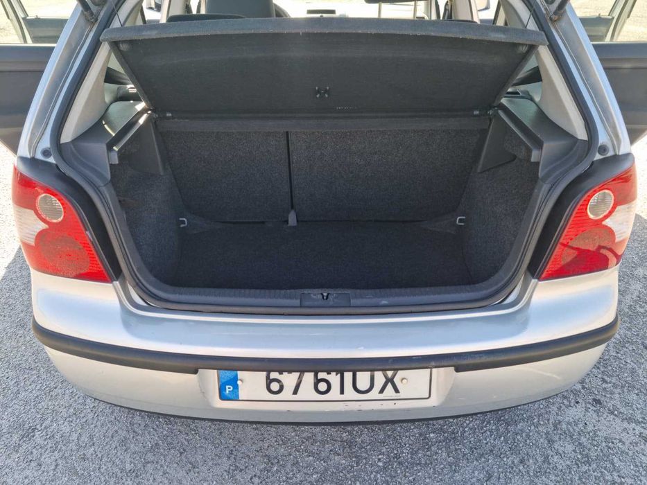 2003 Volkswagen Polo 1.4 TDi Highline – Económico e Fiável 5 portas