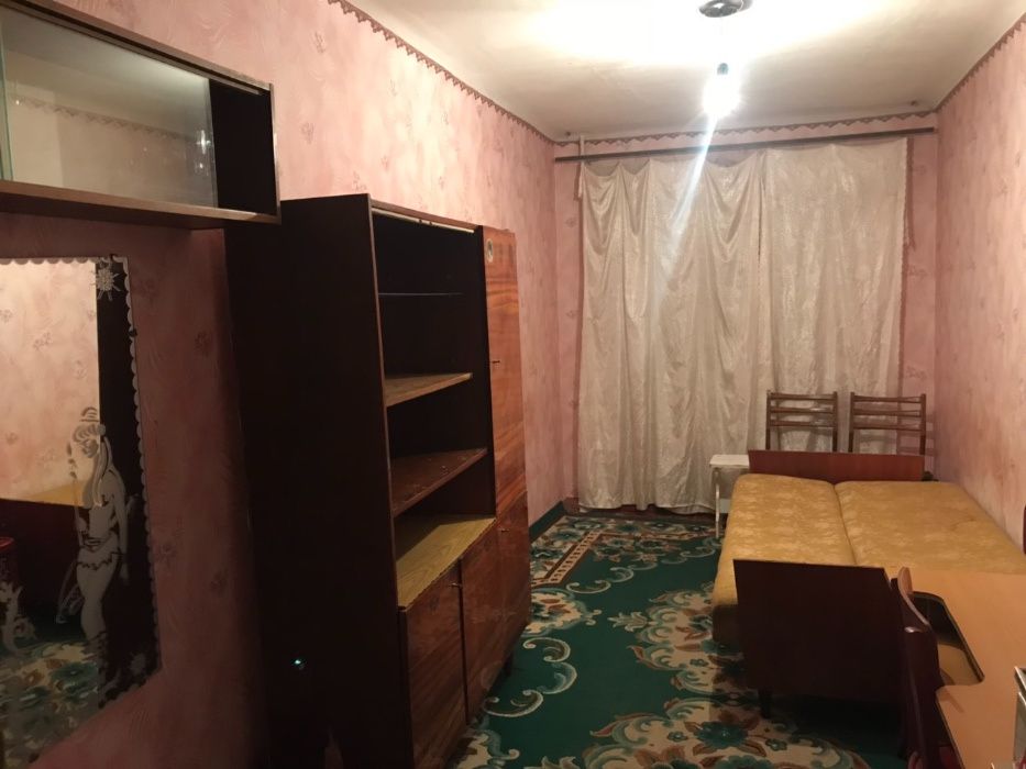 Здам кімнату 12 кв.м. в комунальній квартирі на вул. Південній