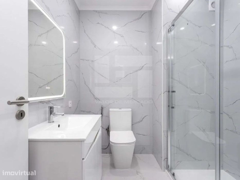 Apartamento T2 - Quarteira