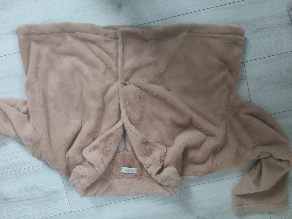 Kurtka - futerko nowa