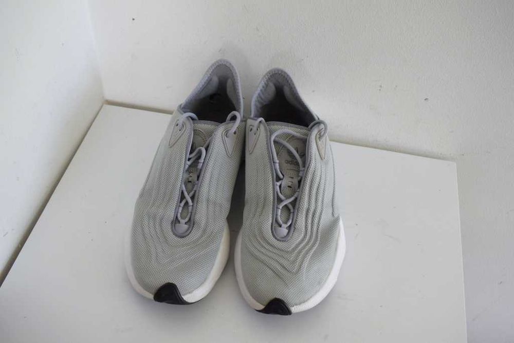 adidas Originals Męskie Adiform Sltn 45 1/3 buty szare