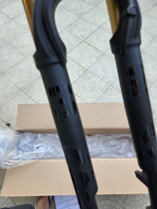 Fox 32 Step Cast Factory 100mm Boost