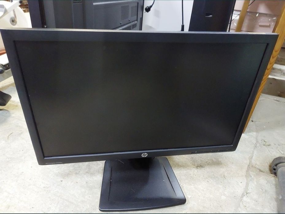 Monitor HP o przekatnej 23 cale