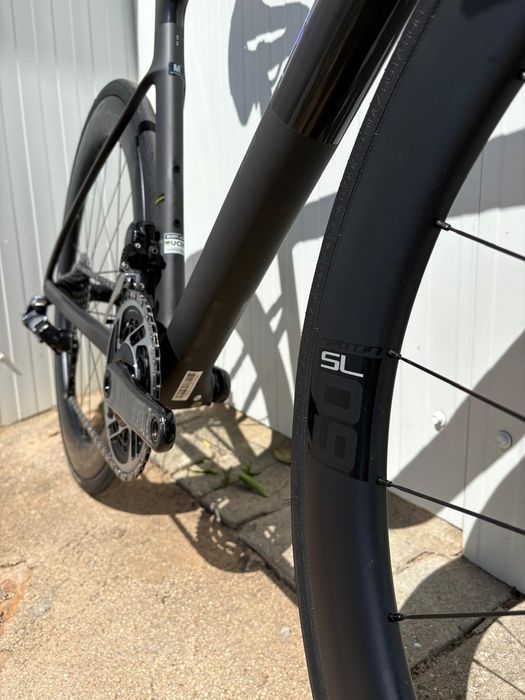 Scott RC30 carbono HMX com SRAM red como nova e cheia de upgrades. Tem 3 meses
