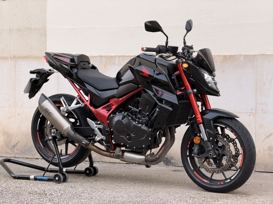 HONDA HORNET 750 - FULL EXTRAS!