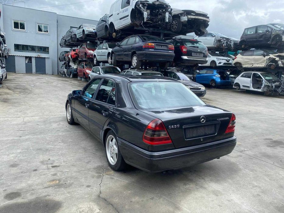 Peças Mercedes CLASS - C (W202) [93-00]