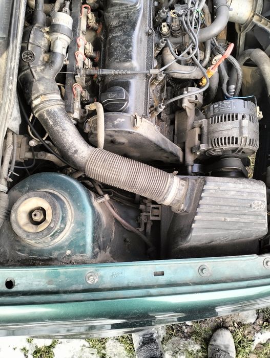 Продам Гольф 1.8 1996.