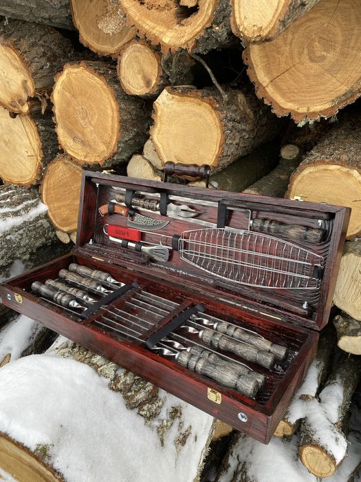 Набір шампурів КАРПАТЬСЬКИЙ подарунок більше, ніж річ чоловіку