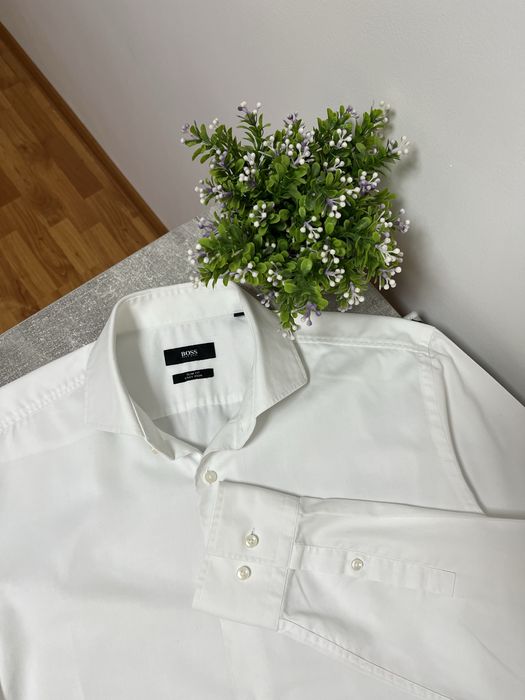 Hugo Boss slim fit рубашка белая мужская / Размер L