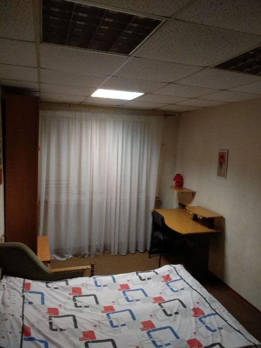 Подобово квартира ст.м. Дорогожичі, ул.Теліги, 33/4