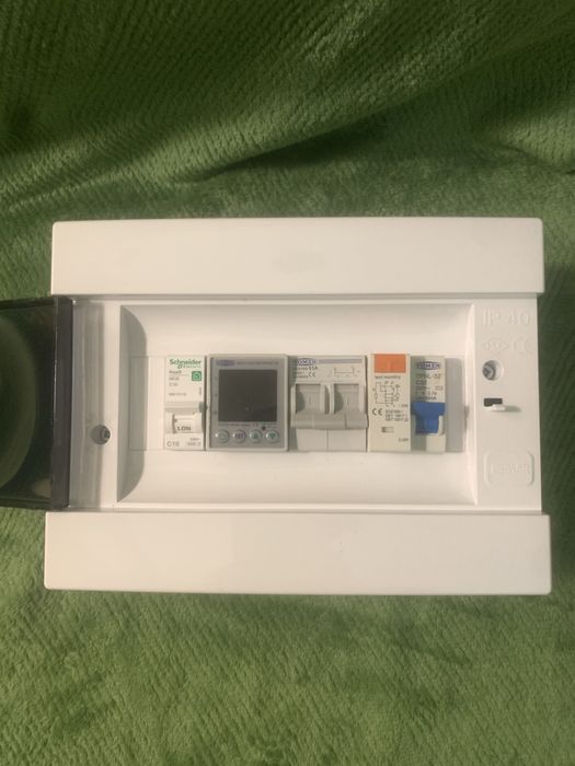 Щіток АВР і Інвертор