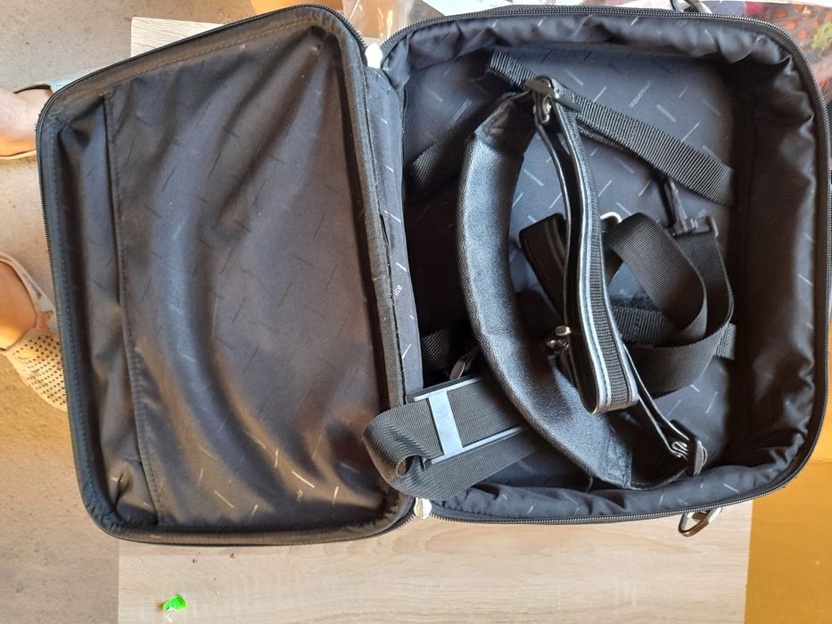 Pas monterski narzędziowy