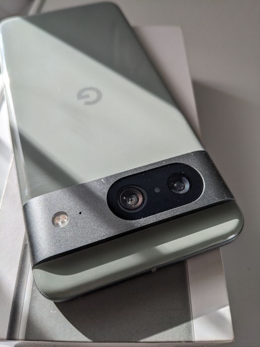 Google pixel 8 8/128 soft