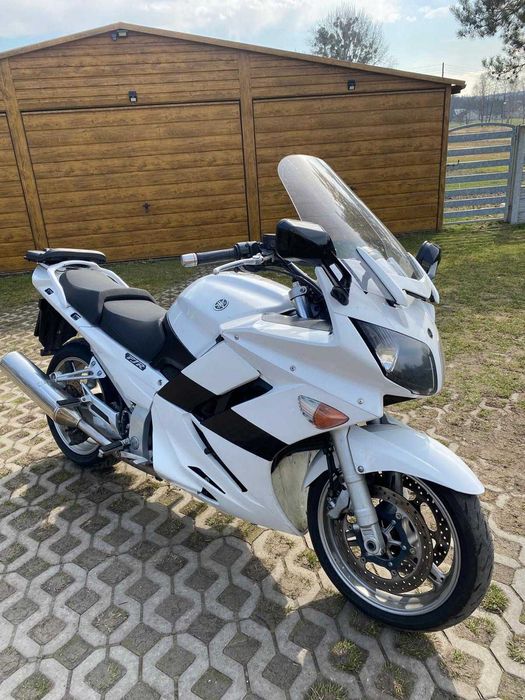 YAMAHA FJR 1300 cm3