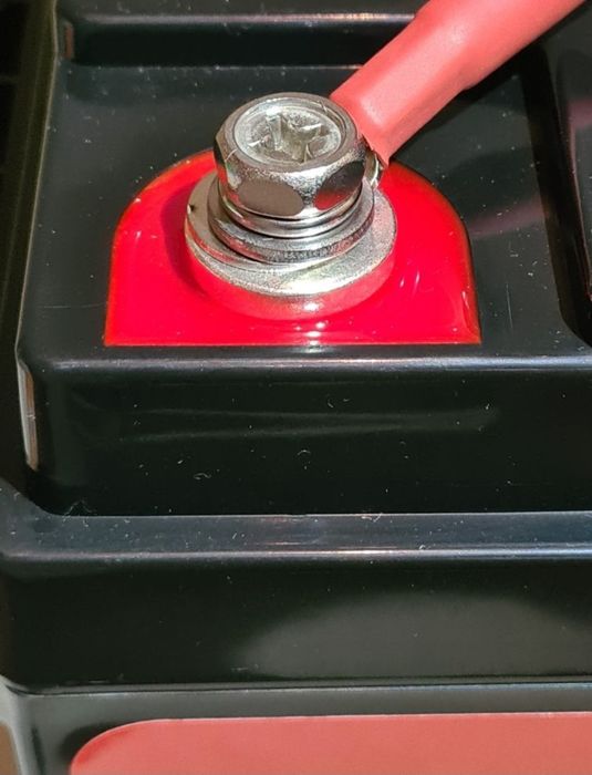 Акумулятор 12,8 v 200ah