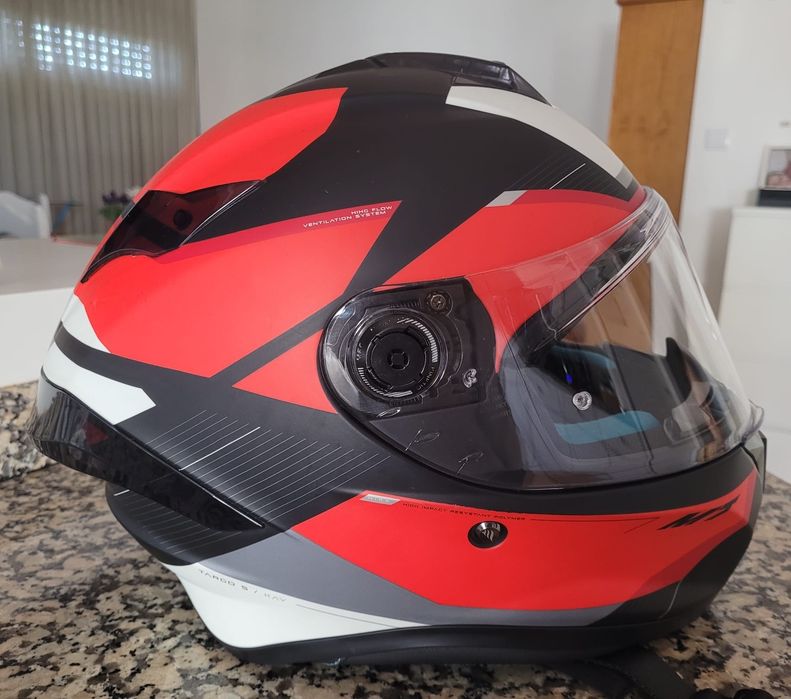 Capacete MT Helmets