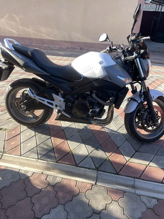 Продам suzuki gsr400 сузукі гср 400