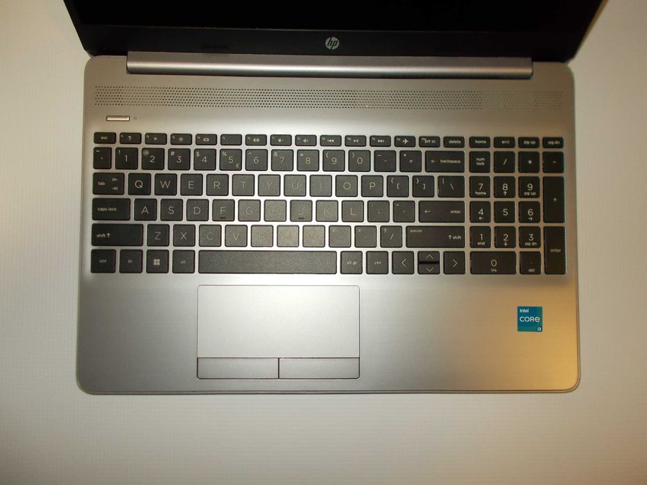 HP 15,6" na Intel 11-gen. / Prawie nowy, Gwarancja