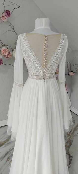 Suknia Ślubna Cipriana roz. 40 kolor ivory boho rustykalna