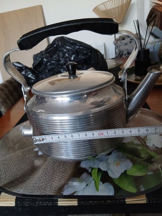 Czajnik aluminiowy Radziecki elektryczny