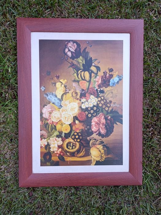 Moldura em madeira maciça com tela , pintura a óleo. 80/60cm.
Exemplar