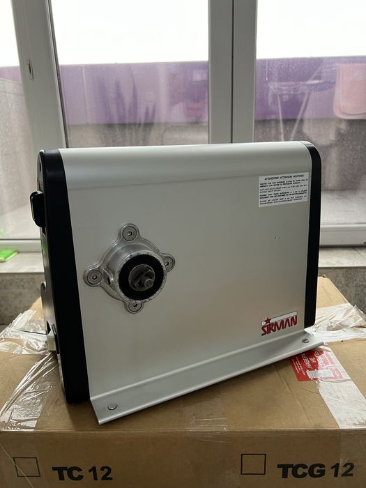 Мясорубка Sirman TC12 Denver (220) CE with reverse