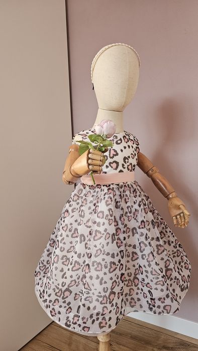 Дитяча пишна біла сукня з сердечками леопардом нарядное платье детское