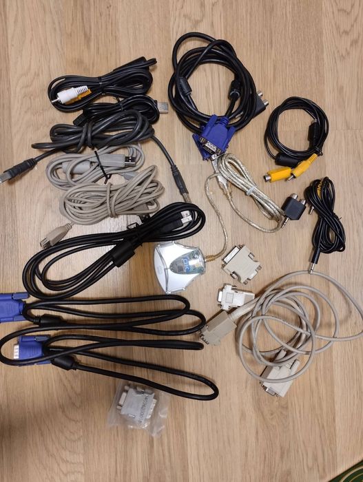 Кабелі, перехідники, різне