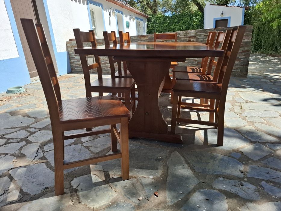 Mesa Rustica 2m x 1m + 8 Cadeiras
