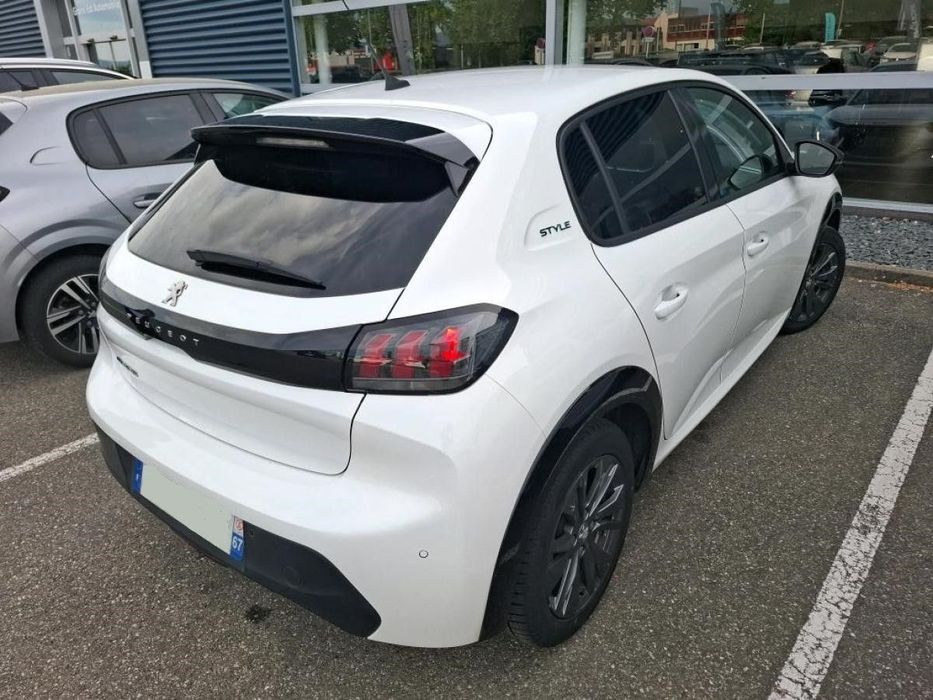 Peugeot e-208 50 kWh Style