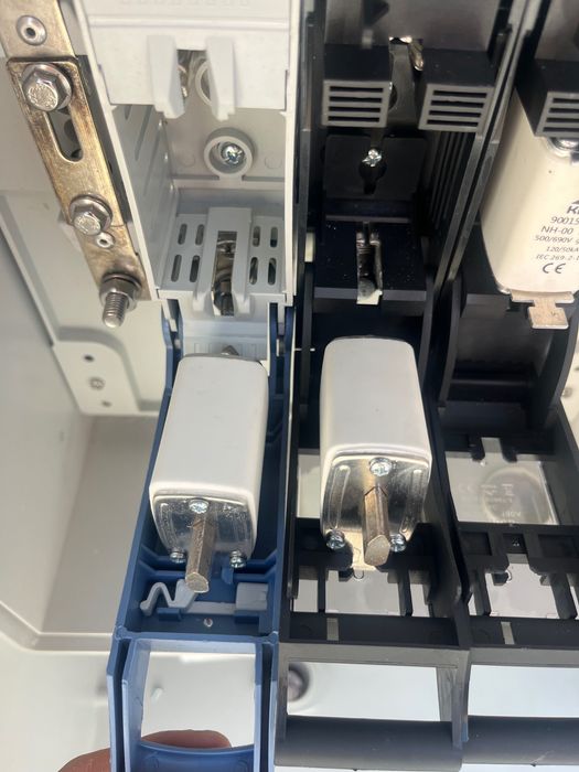 Quadro Elétrico Profissional 160A TEV / Hager Completo