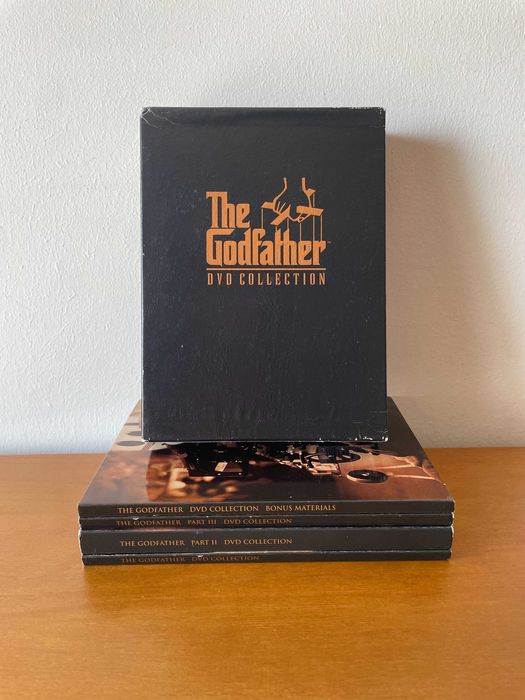 The Godfather DVD Collection - 5 Discs [2001 DVD]