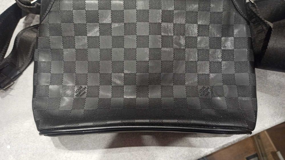 Torebka damska średniej wielkości