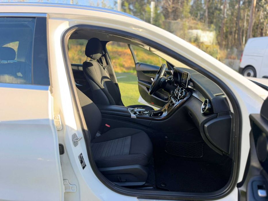 MERCEDES-BENZ C 220 d BLUETEC CARRINHA