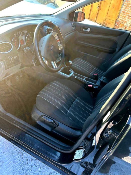 Ford Focus 2 1.6