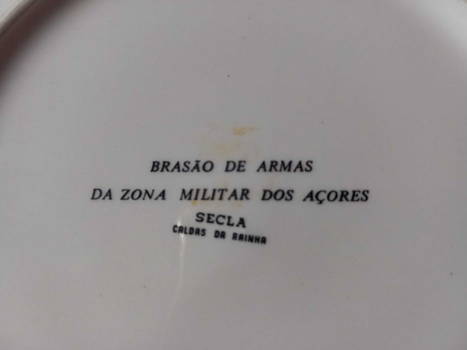 Militaria - Pratos brasão de armas fabrico da extinta fábrica Secla