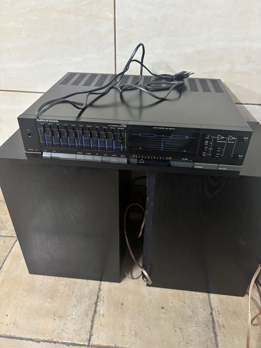 Sprzedam zestaw wzmacniacz i kolumny