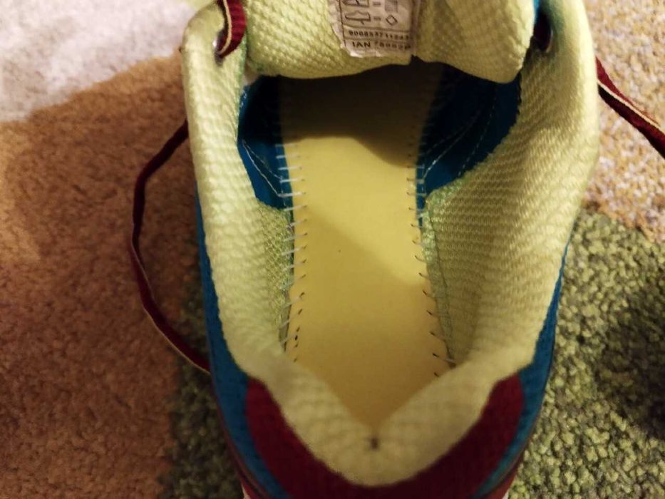 Buty sportowe damskie rozm. 39