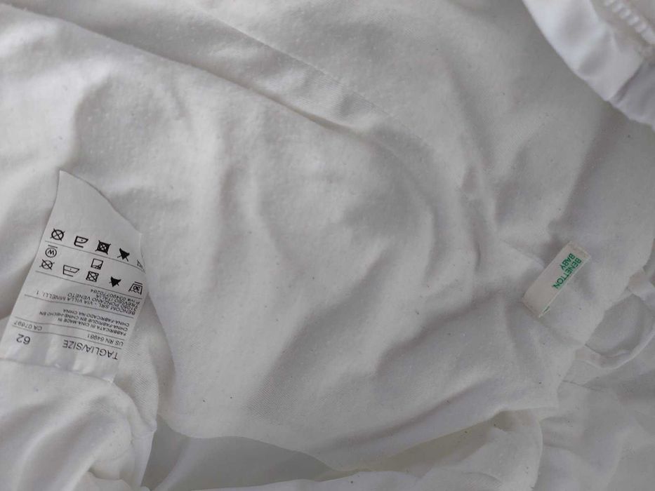 Kombinezon dziecięcy ocieplony Benetton R.62