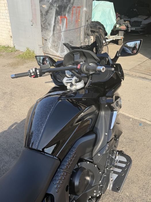 Продам BMW K1600B