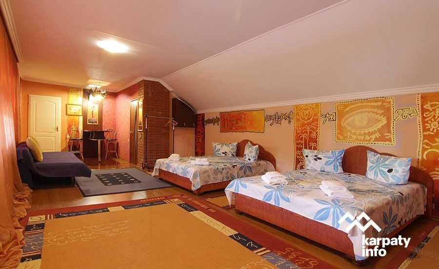 ПРОДАМ КОТЕДЖ, ЖИТЛО, БІЗНЕС між двома термальними курортами!!!