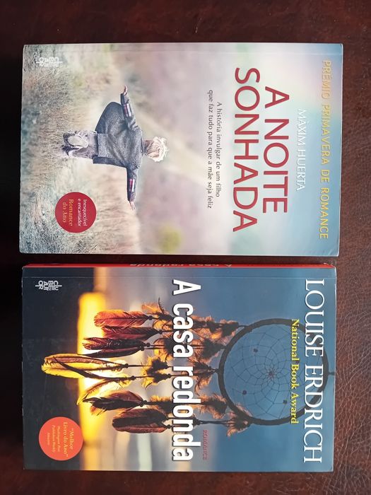 Vendo 2 romances premiados