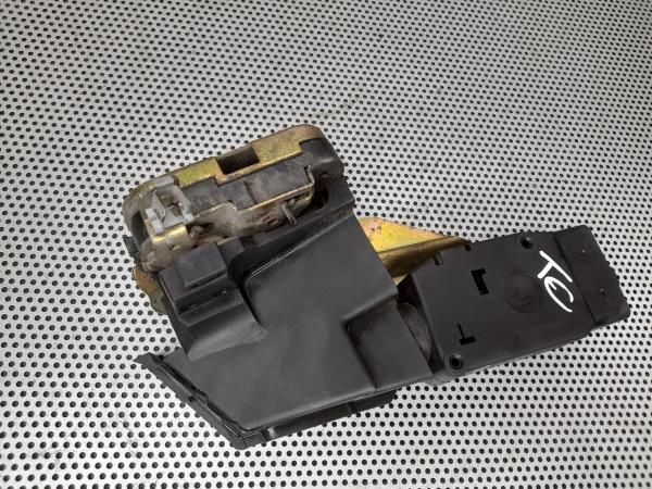 Fechadura / fecho porta trás esquerdo MITSUBISHI Space Star Combi (DG_