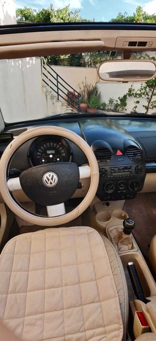 Volkswagen New Beetle Cabrio let — fotografia 3