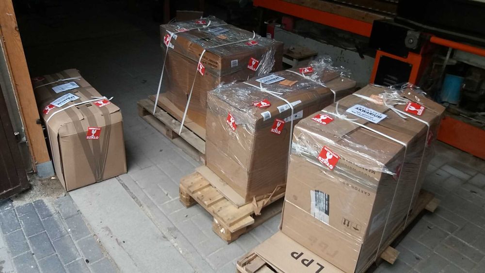 Akwarium proste 150x45x45 z pokrywą aluminiową 303 litry