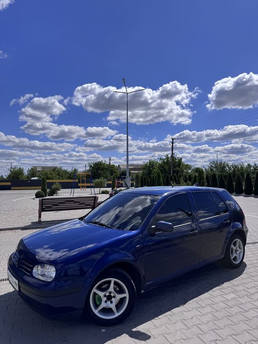 Volkswagen Golf 4