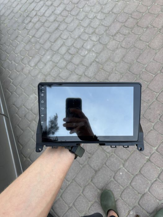 Radio tablet samochodowe