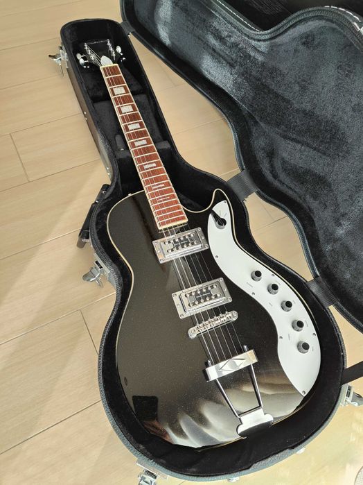 Guitarra Silvertone