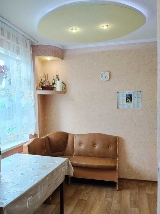 Продам великий будинок зі всіма зручностями в с. Кручик (10 км від Богодухова)