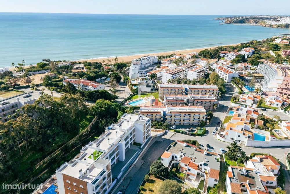 Garage Spaces for Sale - Areias S. João, Albufeira